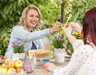 Sonnenschutz für den Garten – mit Schirm, Charme und Segel!