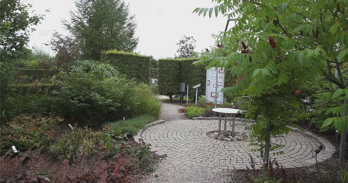  - Gartengestaltung - Feuriger Garten