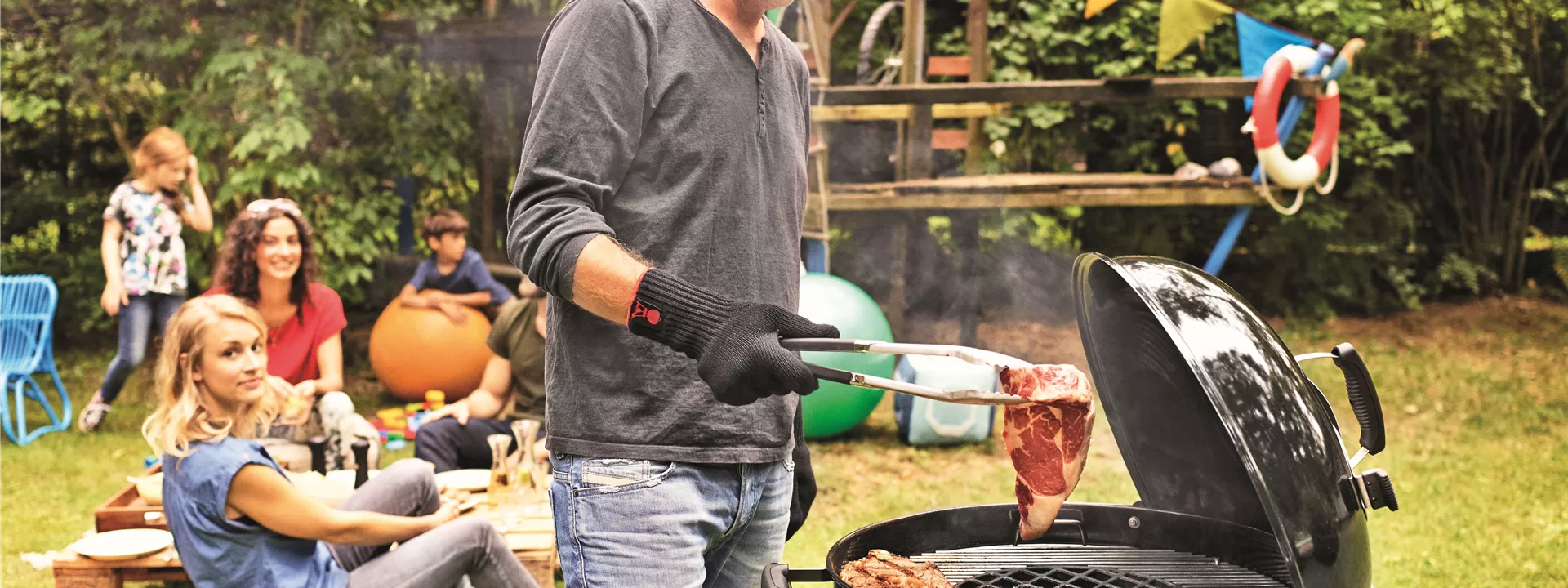 2015_S_Master_Touch_GBS_Sear_Grate_Steak_Family_Friends_0046_R_01