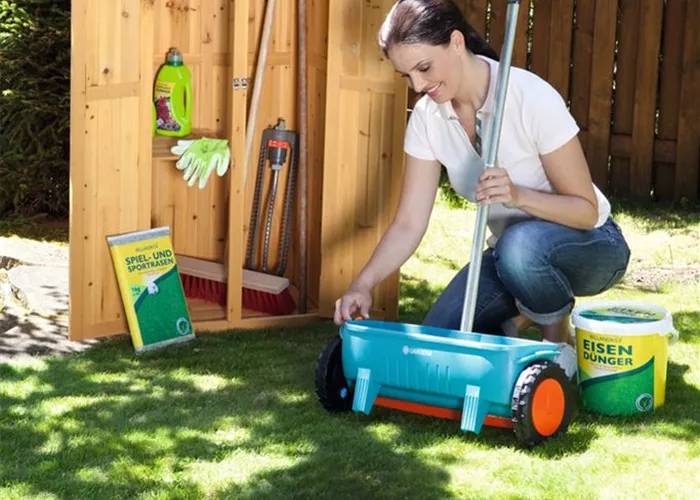 - Vertikutierer  - Vertikutierer