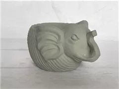 Zementtopf - "Elefant", grau,19x14x10,5 cm Zementtopf - "Elefant", grau,19x14x10,5 cm