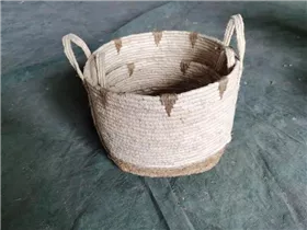 zweifarbig,35x26 cm - Korb m. Griff zweifarbig,35x26 cm - Korb m. Griff