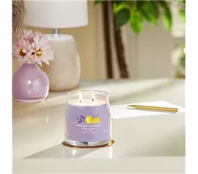 Medium Jar 368 g Yankee Candle - Lemon Lavender Medium Jar 368 g Yankee Candle - Lemon Lavender