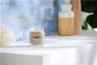 Medium Jar 368 g Yankee Candle - Amber & Sandalwood Medium Jar 368 g Yankee Candle - Amber & Sandalwood