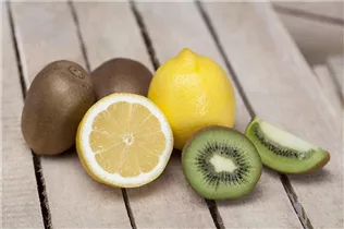 Actinidia chinensis - Kiwi Actinidia chinensis - Kiwi